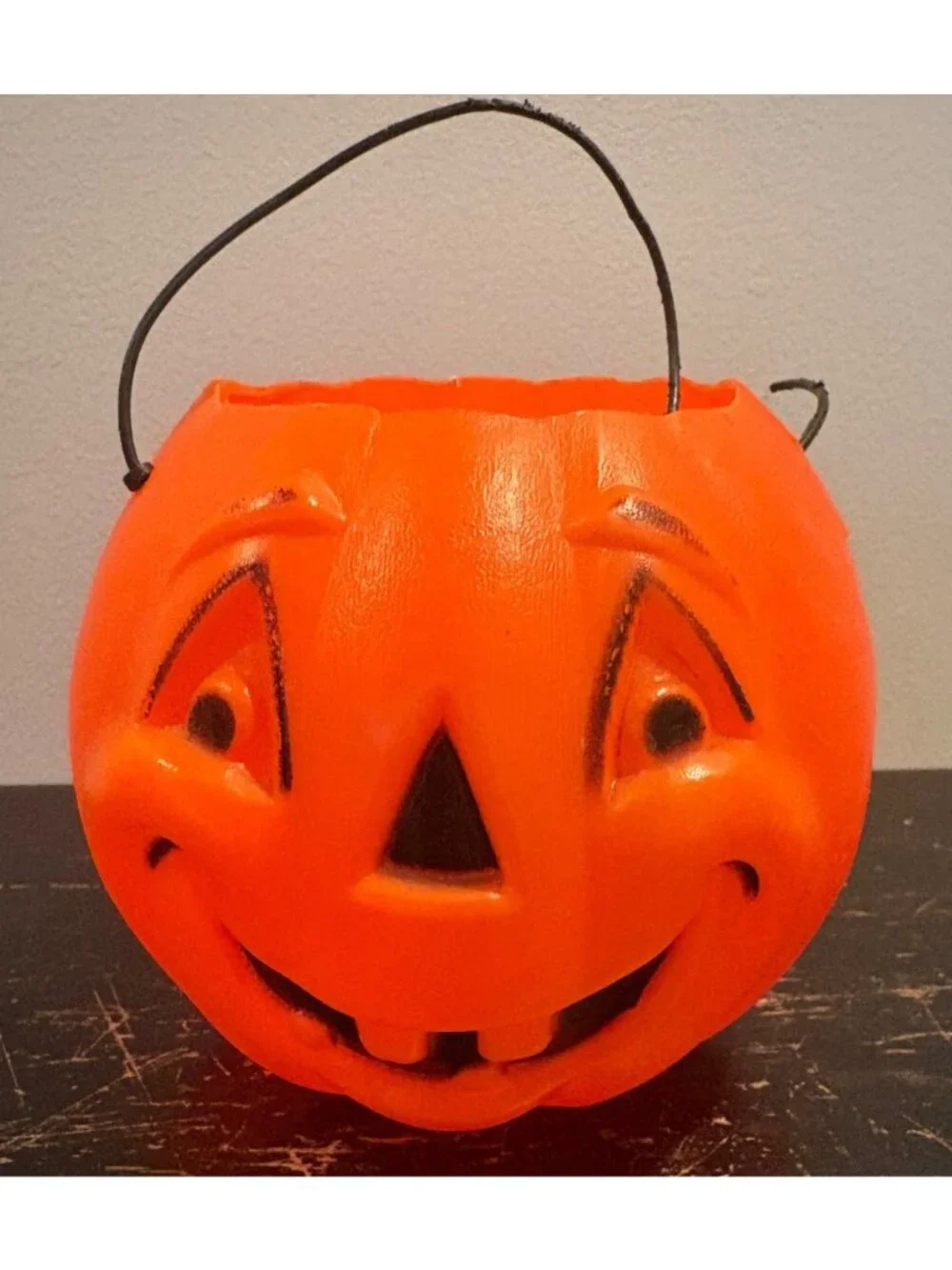 Vintage Orange Plastic Pumpkin Halloween Candy Bucket Smiling Jack-O-Lantern